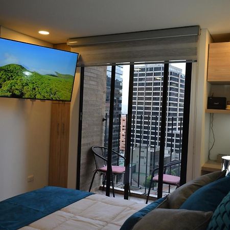 Toscano S Aparta Estudio Hospedaje Amoblado Torre 2 Equilibrium Bogotá Zewnętrze zdjęcie